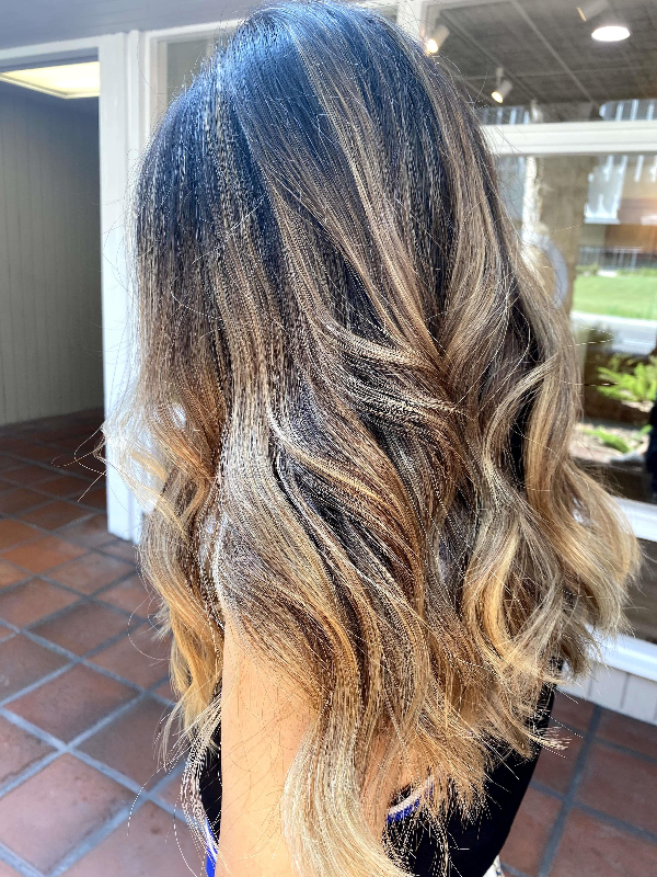 ファッションヘアー　Fashion hair styling by Masa The Hair at Versace's Show Was So Big and Full of Secrets